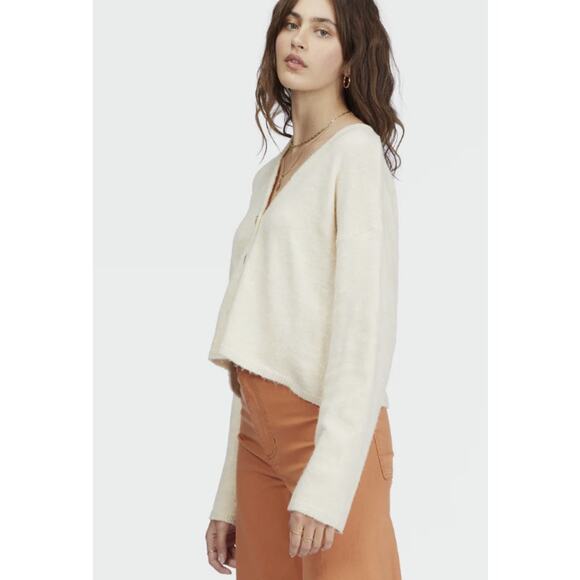 Billabong White Cap Short N Sweet Cropped Cardigan Sweater Size Medium - Picture 14 of 15